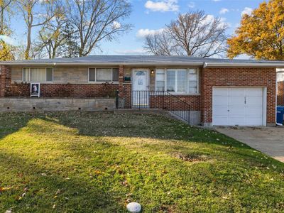 1185 Spring Valley Dr, Florissant, MO, 63033