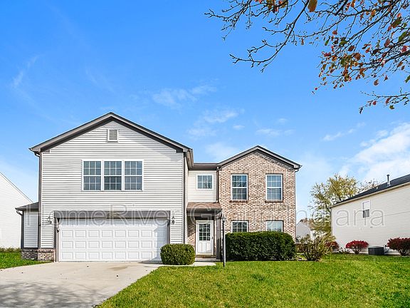 2nd image of 12013 Chapelwood Ln