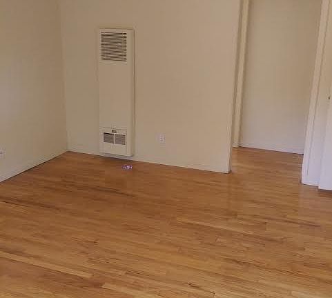 3rd image of 1461 Silver Lake Blvd APT 2