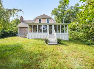 32 Bournedale Rd, Bourne, MA 02532