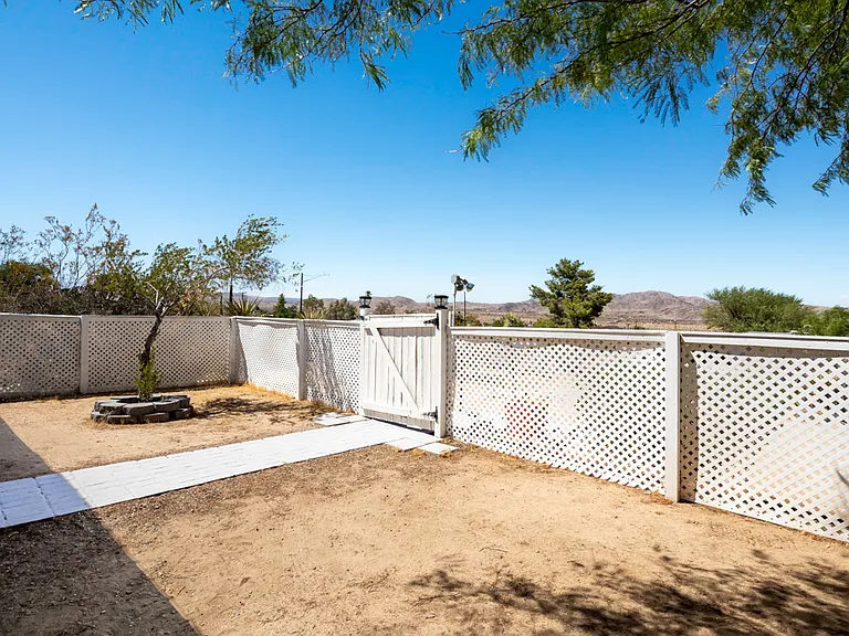 61725 Crest Circle Dr — Photo 39