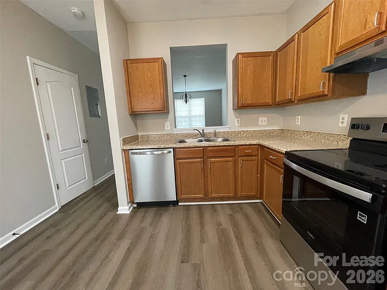 3129 Nevin Place Dr — Photo 8