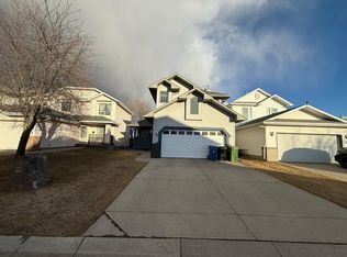 43 Del Ray Cres NE, Calgary, AB T1Y6V8