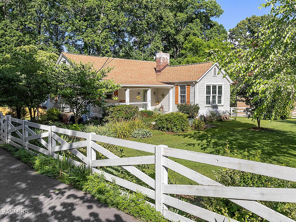 1st image of 5444 Briercliff Rd