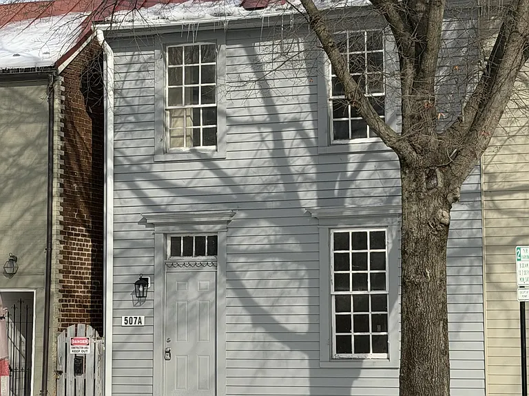 507 Caroline St #101 — Photo 1