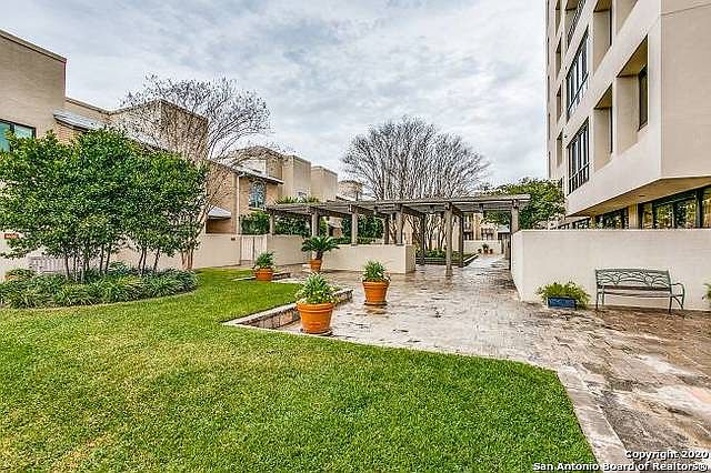 1st image of 4001 N New Braunfels Ave #304