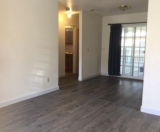 2nd image of 1052 W 24th St