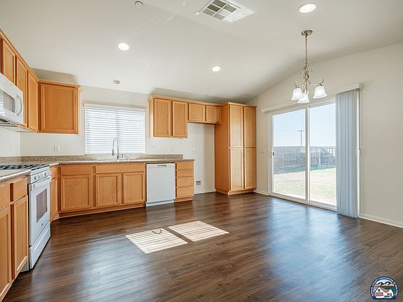 5th image of 284 Rosarito Dr