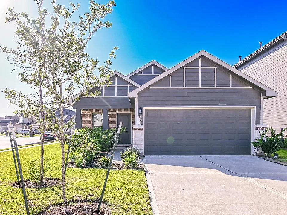 21534 Cypress Trellis Dr