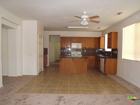3rd image of 65334 Osprey Ln