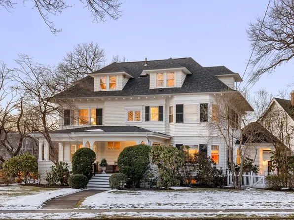 23 Everett Ave, Winchester, MA 01890