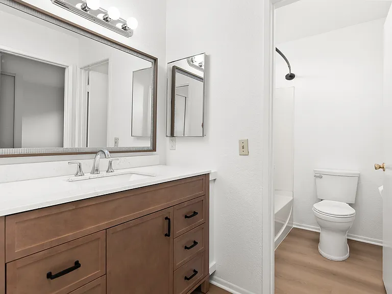 1719 Olamar Way — Photo 31