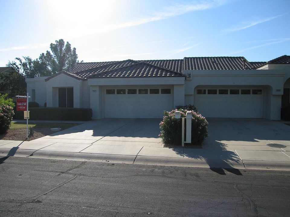 1st image of 19507 N 140th Ave