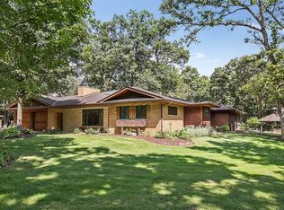 7S841 Rhodes St, Big Rock, IL 60511