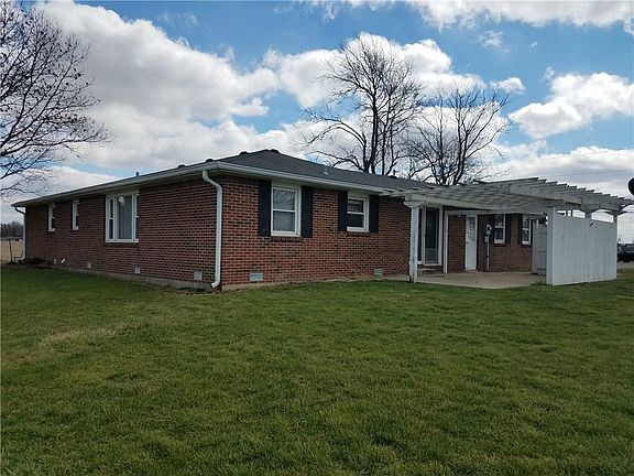 2nd image of 13702 State Road 38 E
