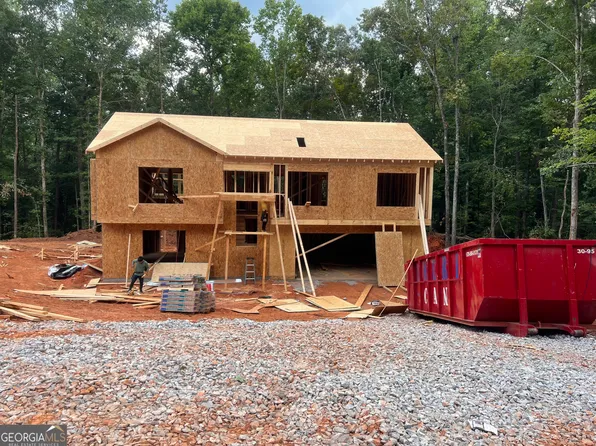 270 Stonington Dr, Mount Airy, GA 30563