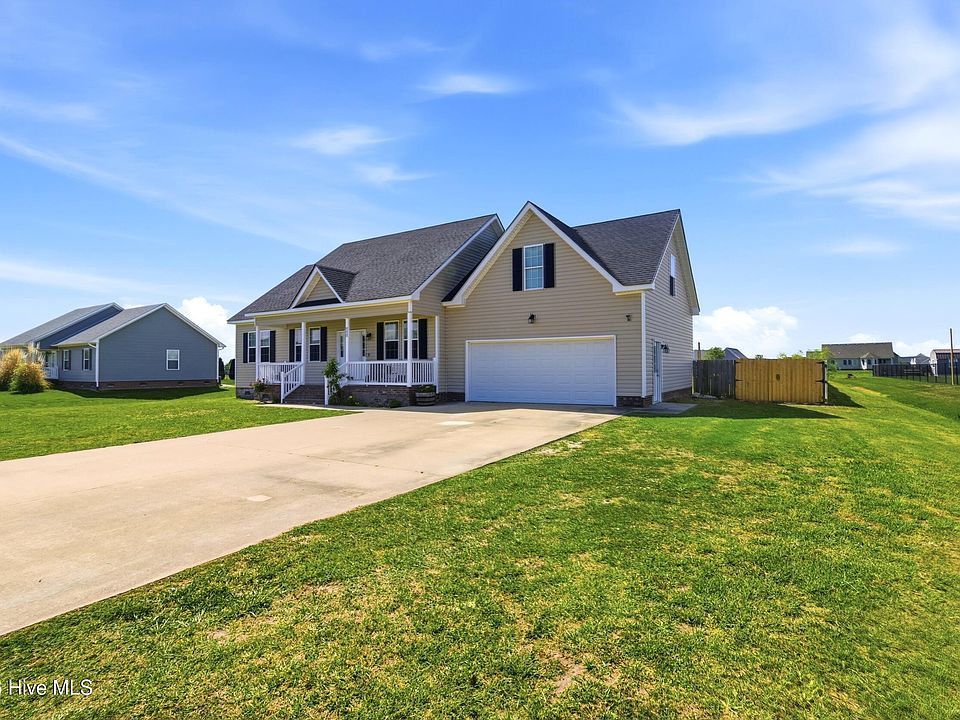1st image of 111 Ivy Trace