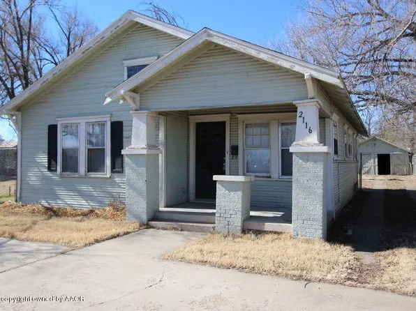 2116 Canyon Dr, Amarillo, TX 79109