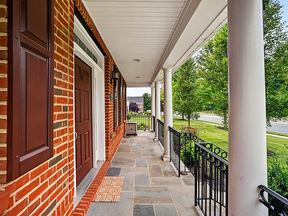 4th image of 23202 Evergreen Ridge Dr