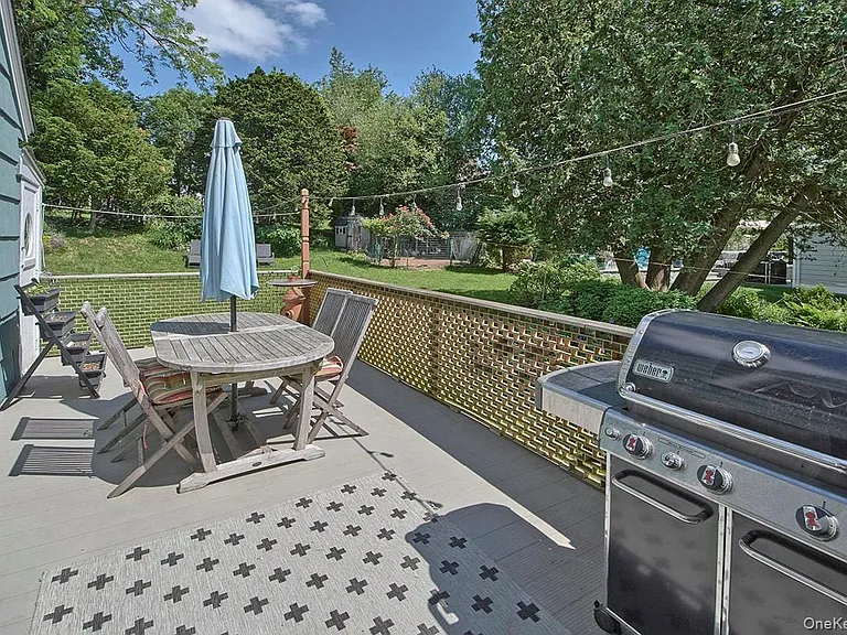 1015 Shore Acres Dr — Photo 15