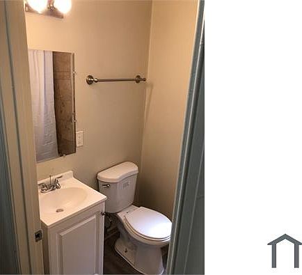 1st image of 652 N Monticello Ave #1