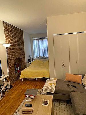 2nd image of 303 E 89th St APT 2A