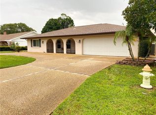 230 Mimosa Cir, Sarasota, FL 34232