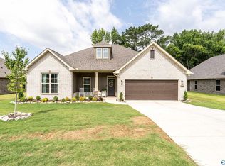 130 Kambry Grove Dr, Huntsville, AL 35811