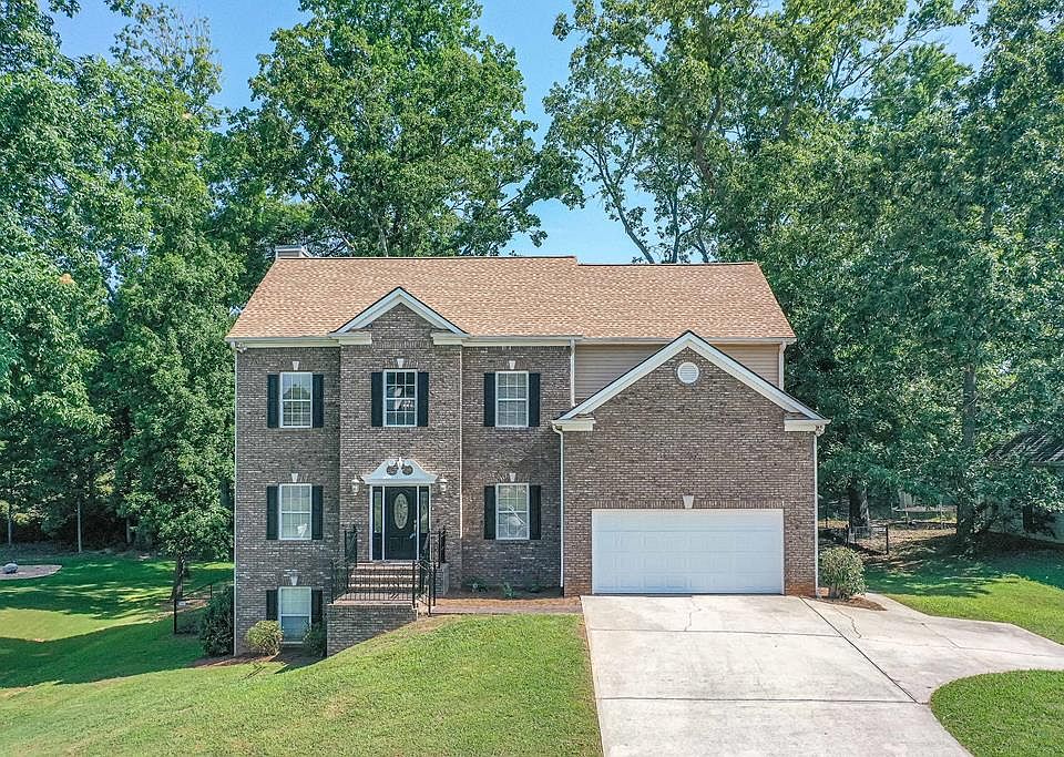 1st image of 220 Brookwood Dr #30117C
