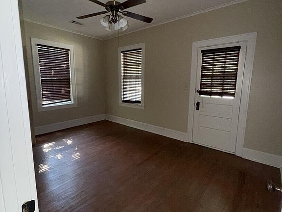 4th image of 2430 Barnes Crossing Rd