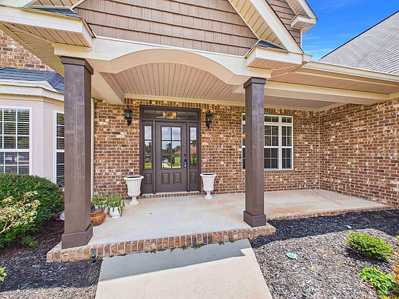 4th image of 3041 Chatooga Way