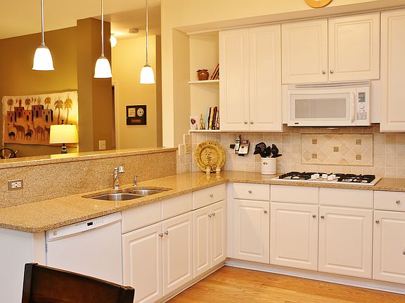 4th image of 7566 Korbel Dr