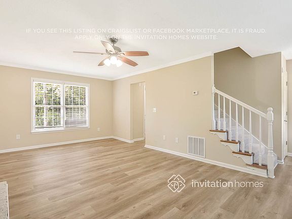 4th image of 300 Birch Creek Cir