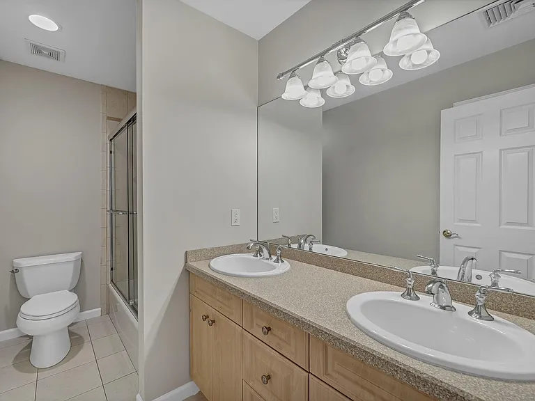24 Charnwood Dr — Photo 16