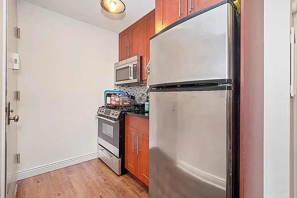 Kitchen, photo 1