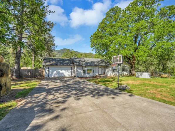 23875 Hilderbrand Drive, Middletown, CA 95461