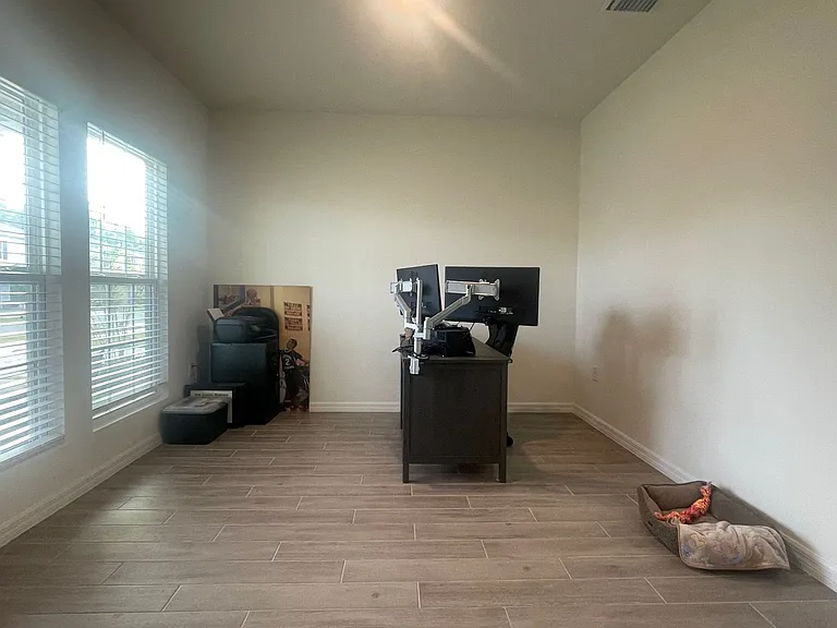 13616 NW 14th Pl — Photo 19