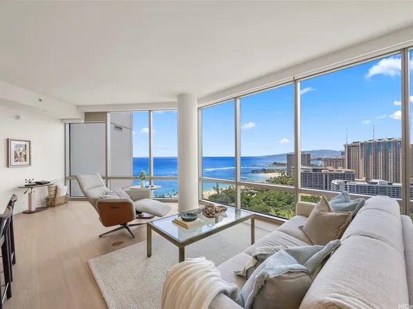 223 Saratoga Rd #3001, Honolulu, HI 96815