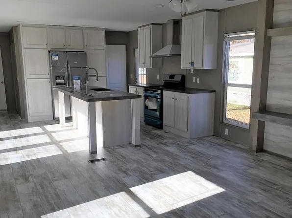 62880 Lasalle Rd Unit 145, Montrose, CO 81401