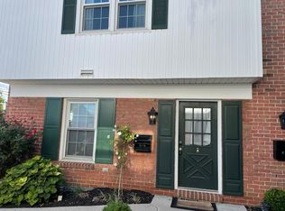 472 W Chocolate Ave #472, Hershey, PA 17033