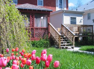 2105 East St, Lincoln, NE 68510