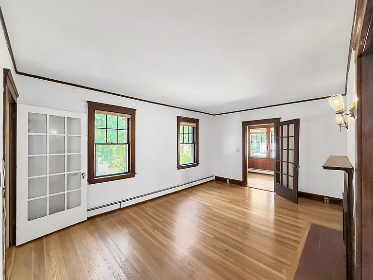 61 Moraine St #61 — Photo 26