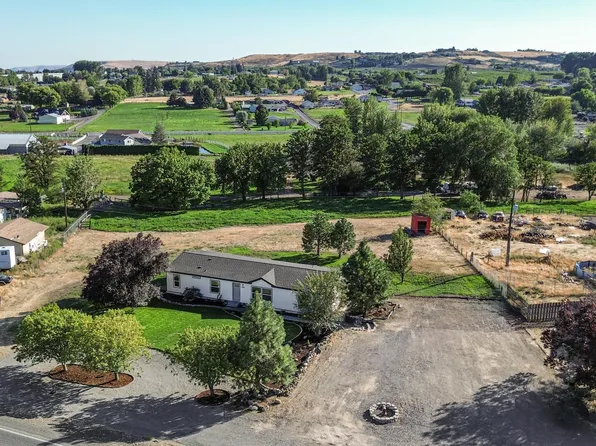 3202 Selah Loop Rd, Selah, WA 98942