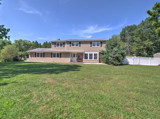 1 Virginiana Ter, Freehold, NJ 07728