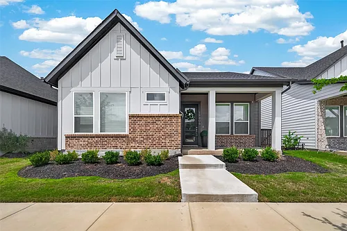18406 Generous Ln Photo 1