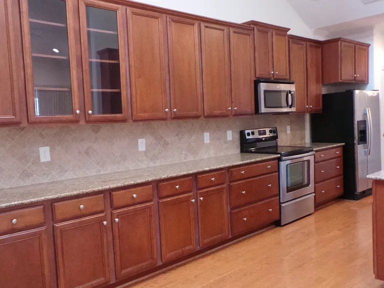321 Saint Nicholas Trl — Photo 3