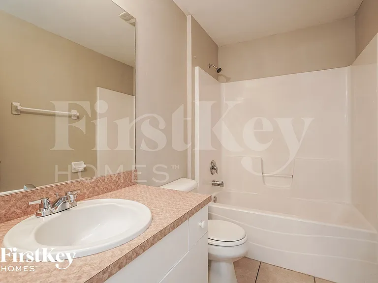 4206 25th St SW — Photo 13