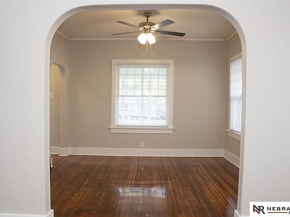 5th image of 4307 Parker St