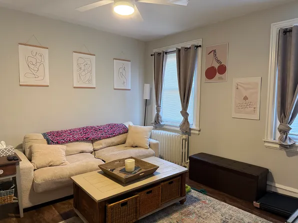 1514 W 14th St APT 2, Wilmington, DE 19806