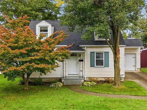 998 Woodland Rd, Sharpsville, PA 16150